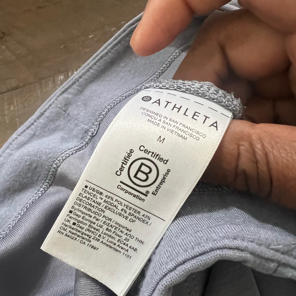 Athleta Gray Muscle Tee for Women size M - Picture 5 of 8
